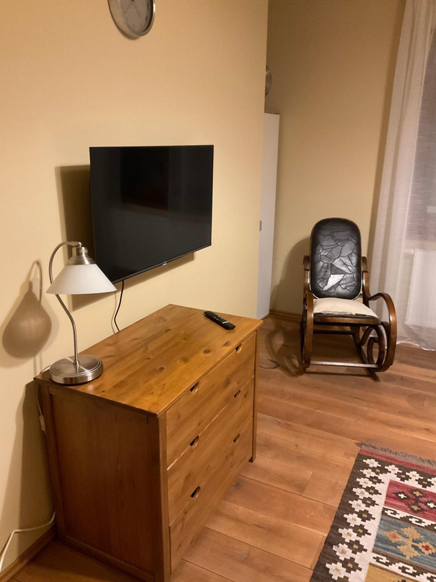Apartman U Lesa Нове-Йирни Экстерьер фото