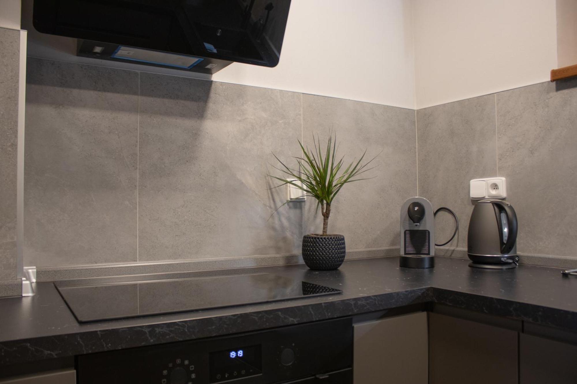Apartman U Lesa Нове-Йирни Экстерьер фото